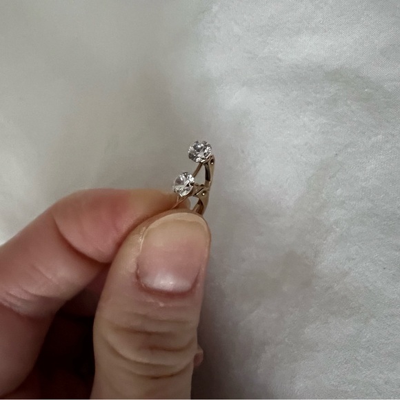 Macys Solitaire Cubic Zirconia Hoop earrings in 14k gold - Picture 5 of 8